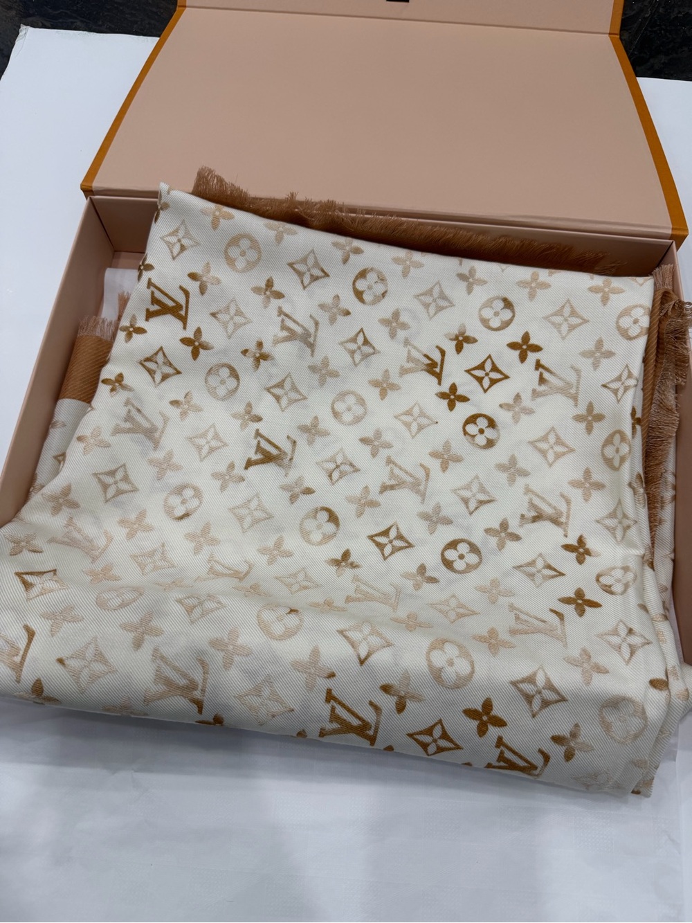 Louis Vuitton Cream and Gold Monogram Tag Detail Scarf - Picture 4 of 13